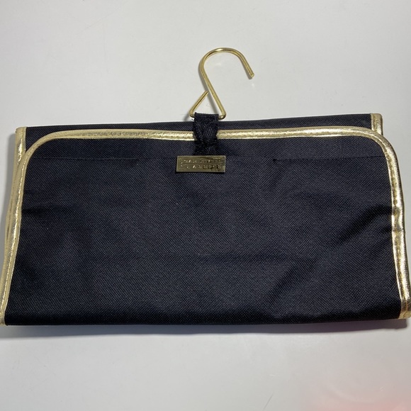 Joan Rivers Collection Hanging Storage Bag - Picture 5 of 7